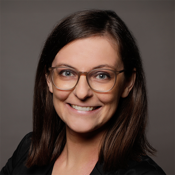 Portrait von Dr. phil. Corinna Albert